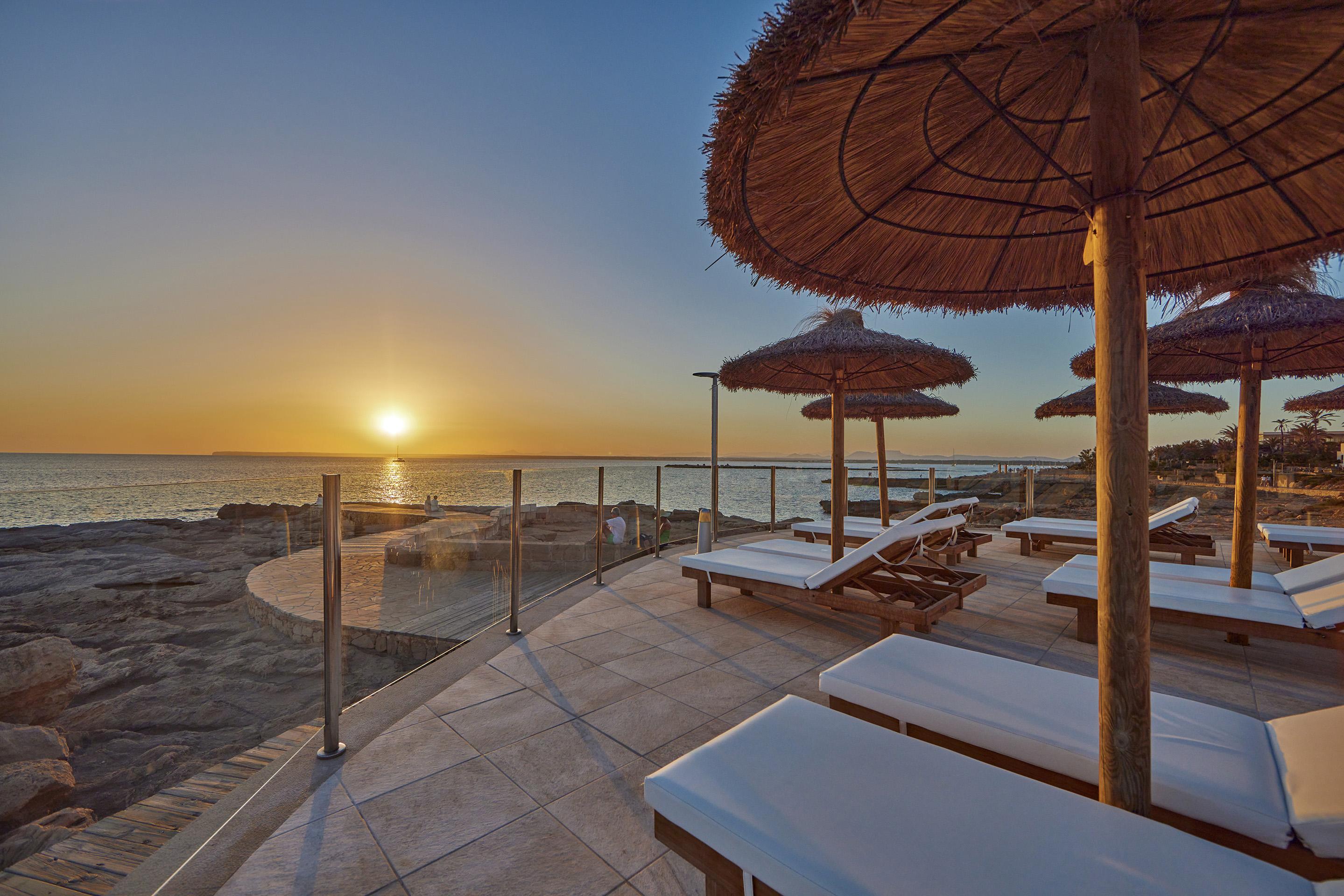 Universal Hotel Cabo Blanco - Adults Only Colonia de Sant Jordi Luaran gambar