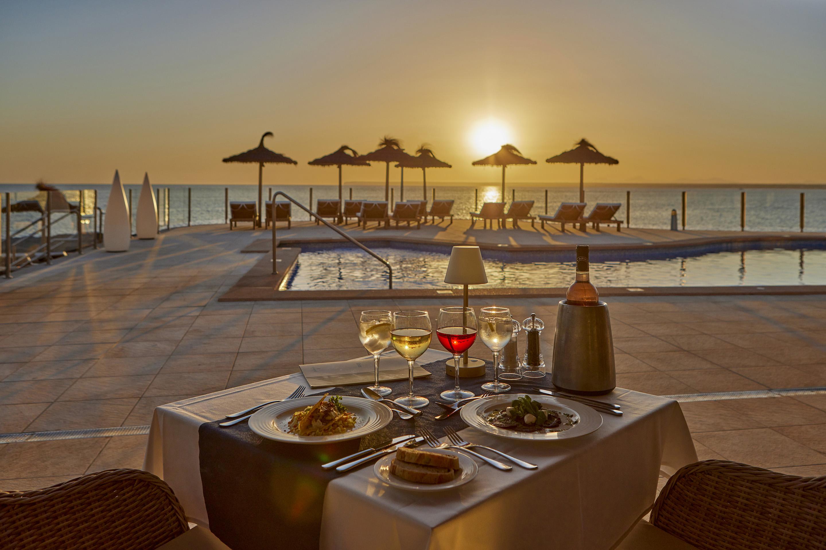 Universal Hotel Cabo Blanco - Adults Only Colonia de Sant Jordi Luaran gambar