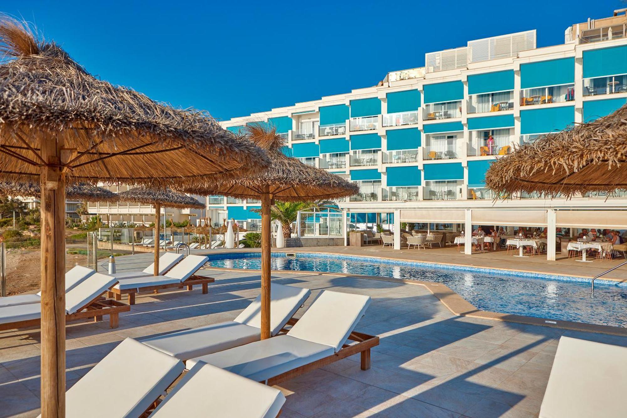 Universal Hotel Cabo Blanco - Adults Only Colonia de Sant Jordi Luaran gambar