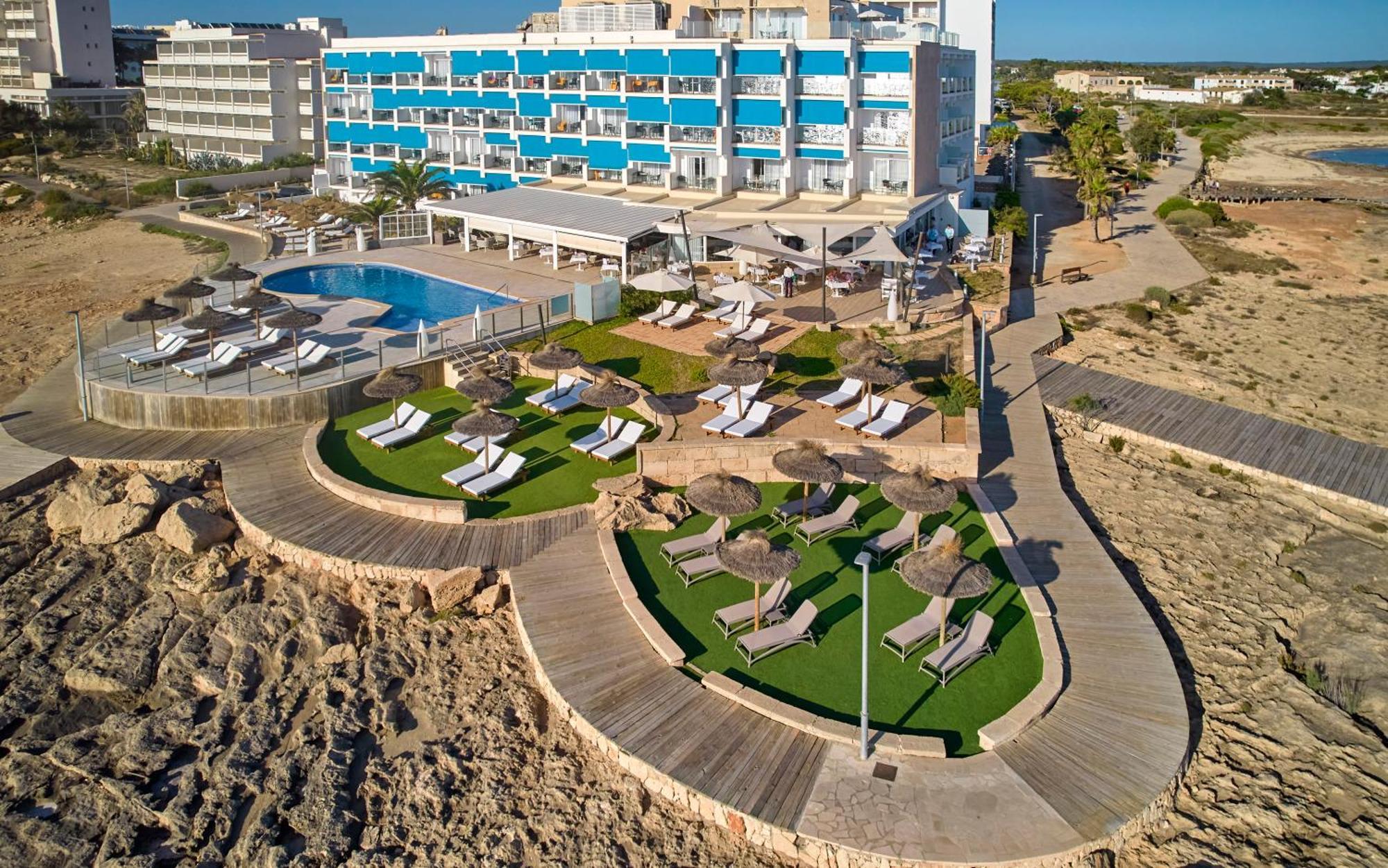 Universal Hotel Cabo Blanco - Adults Only Colonia de Sant Jordi Luaran gambar
